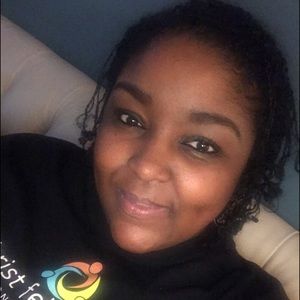 Meet your Posher, Lakesha